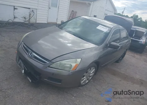 2006 Honda Accord 3.0 Ex from USA, damaged, VIN 1HGCM66536A056414